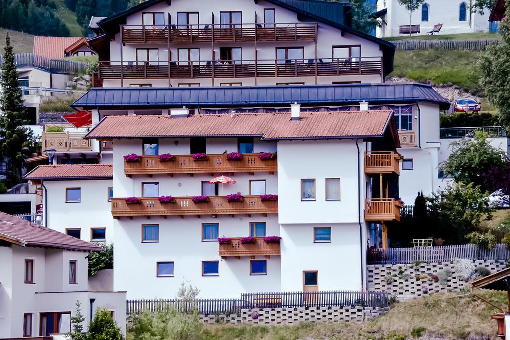 Hotel Haus Notburga Serfaus Exterior foto